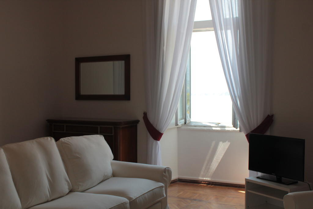 183 m2, 3 yatak odalı, 2 banyolu , Bellagio bölgesinde Oda fotoğraf